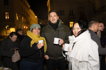 Caro, Eugen und Vivi mit Punschheferln